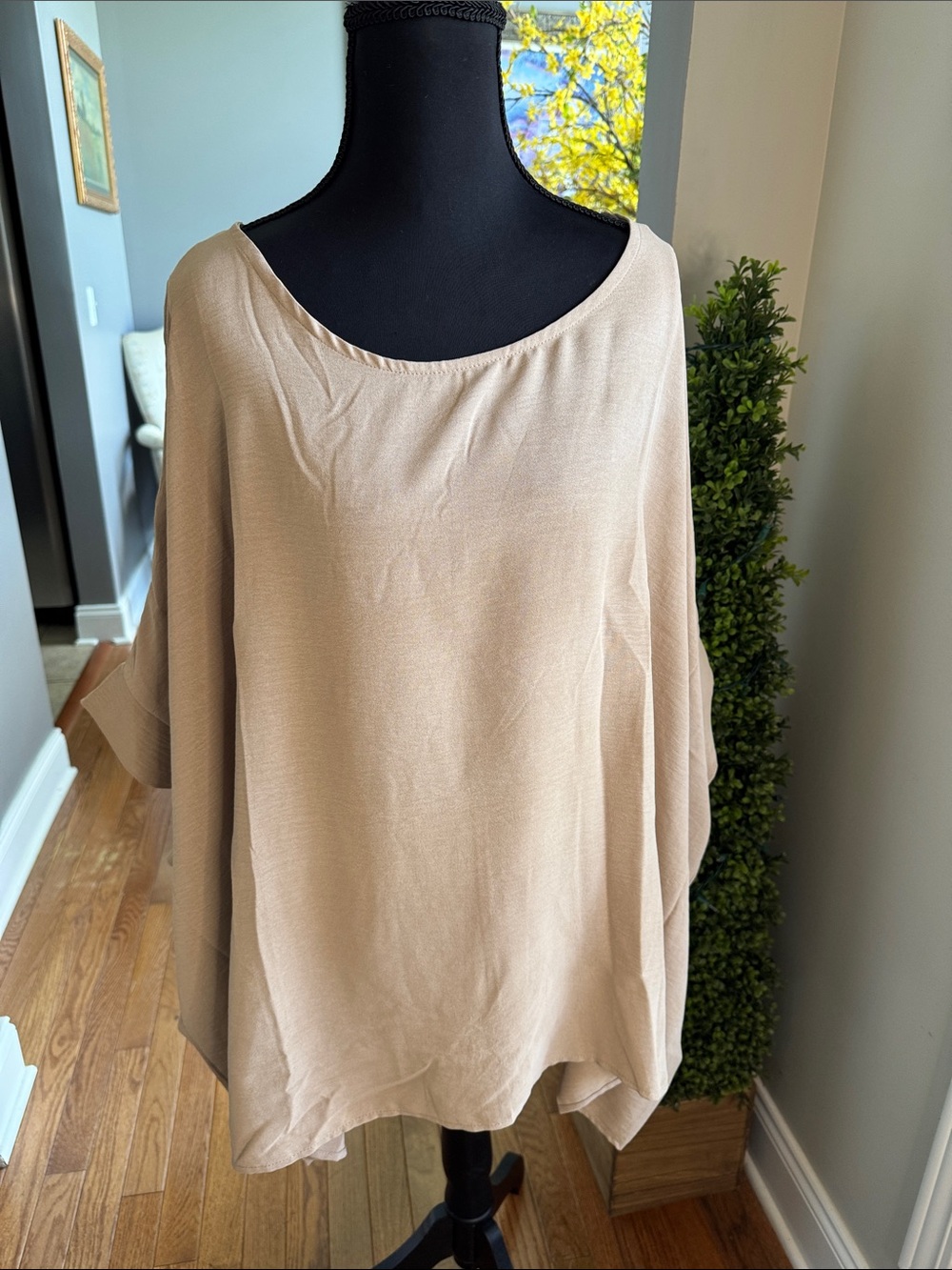 ANDREE BY UNIT Neutral Beige Boatneck Oversized Tunic
